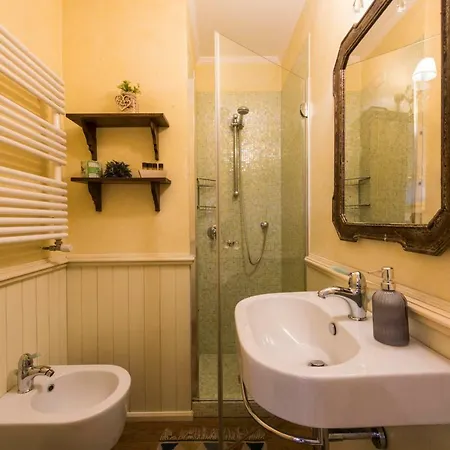 Stylish Florentine In The With Pool Villa