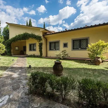 Villa Stylish Florentine In The With Pool Florence