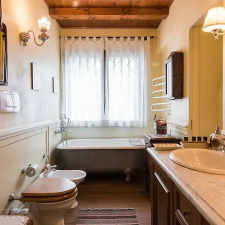 Villa Stylish Florentine In The With Pool *