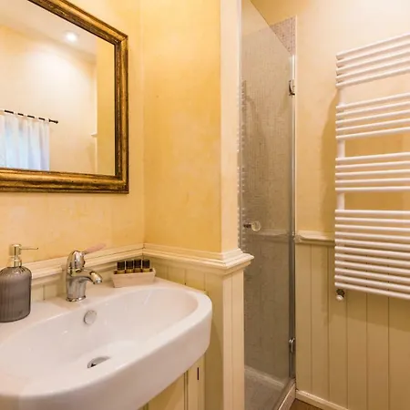 Villa Stylish Florentine In The With Pool *